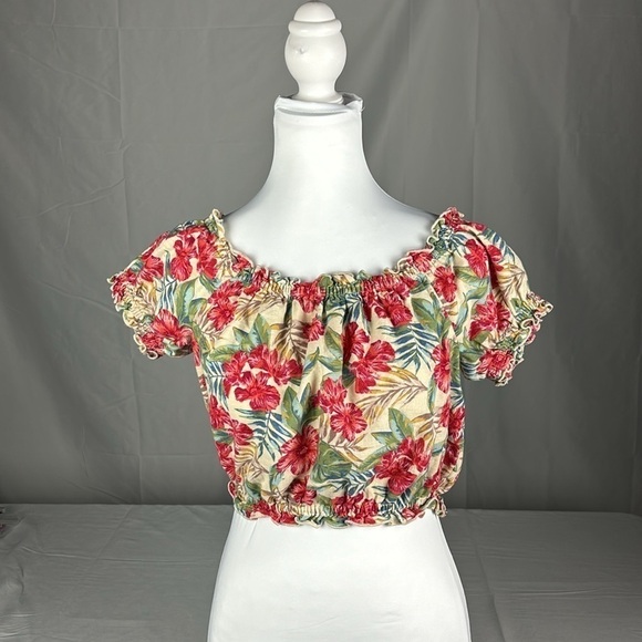 American Eagle Tropical Floral Crop Top - Picture 3 of 9